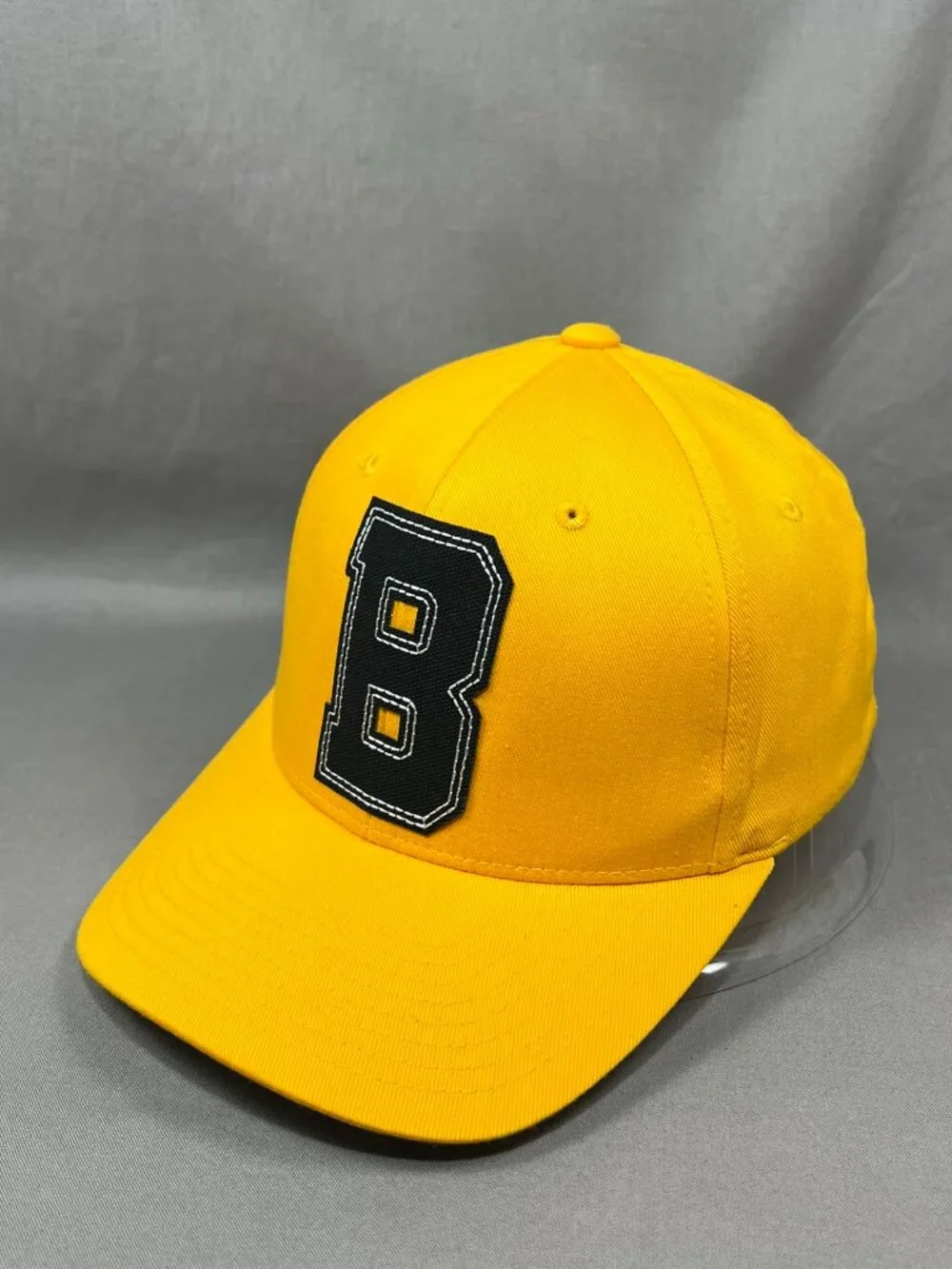 Boston Bruins Yupoong Flexfit S/M Hat Yellow Gold Stretch Hockey Retro B Mens